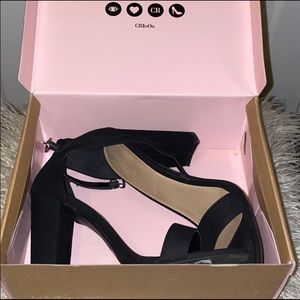 🌻 Black Suede Block Sandal